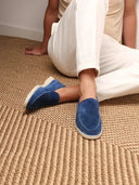 catalog-src:008c05670ae1 Classic Suède Loafer Berry Blue
